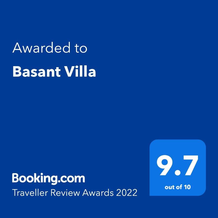 Basant Apartment *